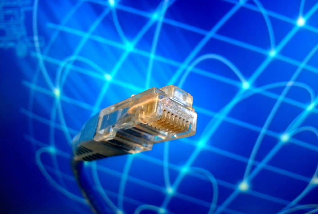 How to set up your own 1Gbps network at home. What options