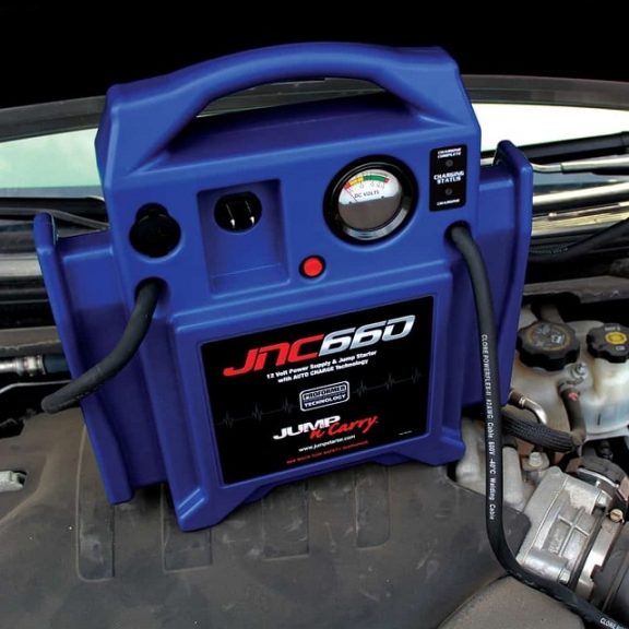 Clore Automotive Jump-N-Carry JNC660 portable Jump Starter