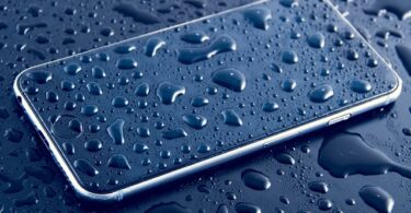 How to Eject Water from iPhone Using Siri Shortcut